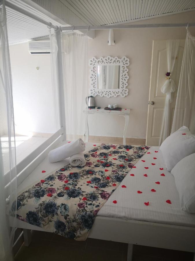 Yuerekli Apart Hotel อาฟซา อดาซิ ภายนอก รูปภาพ